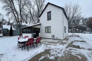221 Main St, Currie, MN 56123 - Photo 22
