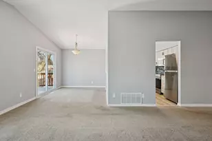 7733 Hampshire Ave N, Brooklyn Park, MN 55445 - Photo 10