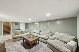 1812 Carl St, Lauderdale, MN 55113 - Photo 22