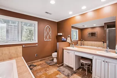 N8125 940th Street, River Falls, WI 54022 - Photo 10