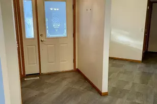 100 Idle Hour Ct, Wabasha, MN 55981 - Photo 8