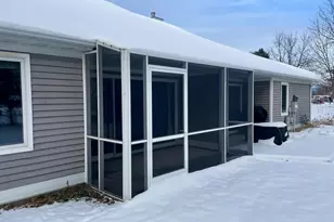 100 Idle Hour Ct, Wabasha, MN 55981 - Photo 6