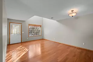 14757 Excelsior Ln, Apple Valley, MN 55124 - Photo 8