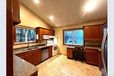 1113 2nd Avenue, Howard Lake, MN 55349 - Photo 4