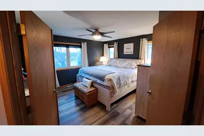 1016 2nd Street NE, Elbow Lake, MN 56531 - Photo 16