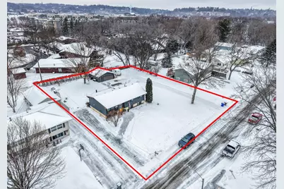 1503 6th Avenue SW, Rochester, MN 55902 - Photo 2