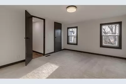 706 Southhaven Drive, Mankato, MN 56001 - Photo 12