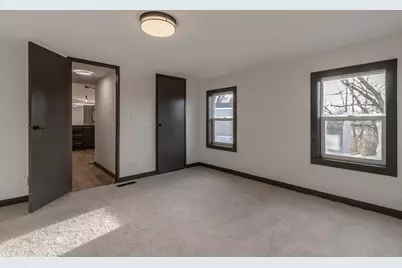 706 Southhaven Drive, Mankato, MN 56001 - Photo 14