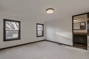 706 Southhaven Dr, Mankato, MN 56001 - Photo 10