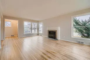 1581 Pinehurst Ave, Saint Paul, MN 55116 - Photo 4