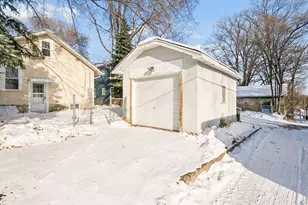 2817 Golden Valley Rd, Minneapolis, MN 55411 - Photo 34
