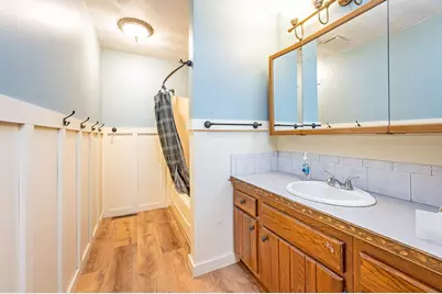 225 S 7th Avenue E #E, Truman, MN 56088 - Photo 14