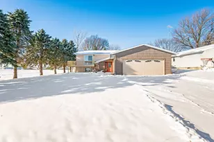 225 S 7th Ave E, Truman, MN 56088 - Photo 32