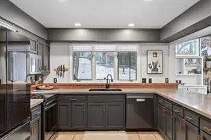 209 E 135th St, Burnsville, MN 55337 - Photo 24