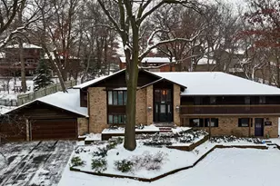 209 E 135th St, Burnsville, MN 55337 - Photo 1