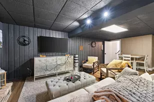 209 E 135th St, Burnsville, MN 55337 - Photo 56