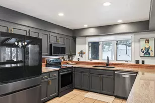 209 E 135th St, Burnsville, MN 55337 - Photo 20