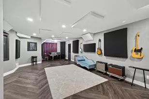 209 E 135th St, Burnsville, MN 55337 - Photo 46