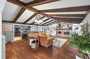 209 E 135th St, Burnsville, MN 55337 - Photo 10