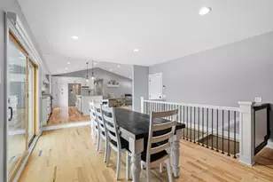 10640 Aquila Ave S, Bloomington, MN 55438 - Photo 14