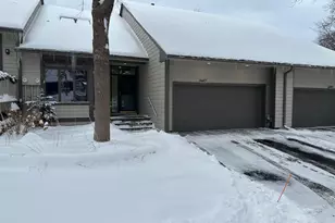 8487 Rice Lake Rd, Maple Grove, MN 55369 - Photo 2