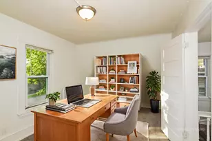 250 Irving Ave N, Minneapolis, MN 55405 - Photo 24