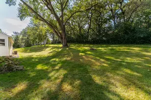 2441 22nd Ave SE, Rochester, MN 55904 - Photo 4