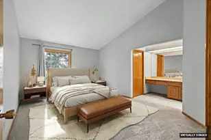 8042 Belair Ln, Eden Prairie, MN 55347 - Photo 4