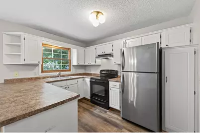 8042 Belair Lane, Eden Prairie, MN 55347 - Photo 6