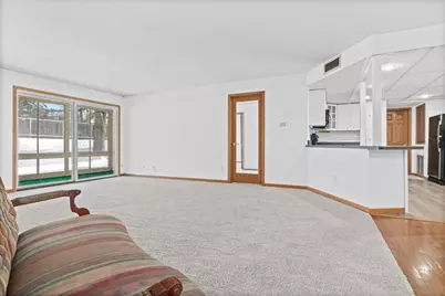 132 Demont Avenue E #136, Little Canada, MN 55117 - Photo 2