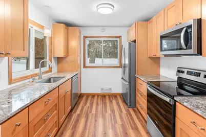 4728 W 70th Street, Edina, MN 55435 - Photo 8