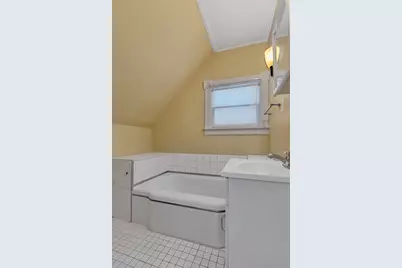 204 Wilson Avenue NE, Saint Cloud, MN 56304 - Photo 18