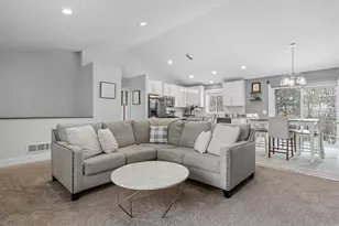 3255 Indiana Ave N, Robbinsdale, MN 55422 - Photo 6