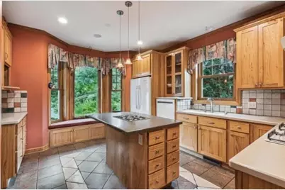 4584 Lake Court, White Bear Lake, MN 55110 - Photo 8