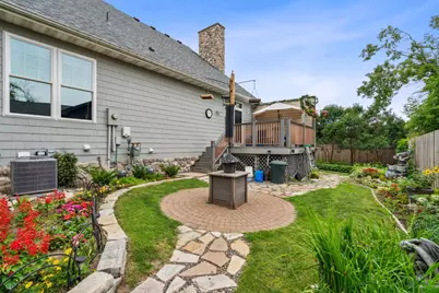 4584 Lake Court, White Bear Lake, MN 55110 - Photo 2