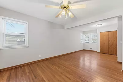 4832 Maryland Avenue N, Crystal, MN 55428 - Photo 14