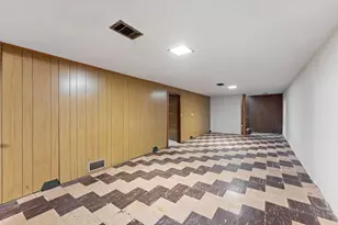 4832 Maryland Ave N, Crystal, MN 55428 - Photo 26