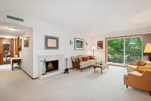 2240 Midland Grove Rd, Roseville, MN 55113 - Photo 4