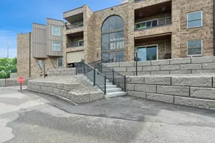 2240 Midland Grove Rd, Roseville, MN 55113 - Photo 2