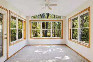 2137 Albemarle Ct N, Roseville, MN 55113 - Photo 14