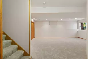 2137 Albemarle Ct N, Roseville, MN 55113 - Photo 28