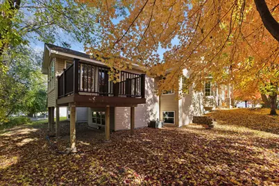 2137 Albemarle Court N, Roseville, MN 55113 - Photo 46