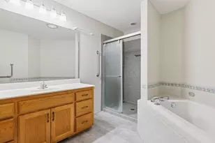 2137 Albemarle Ct N, Roseville, MN 55113 - Photo 22