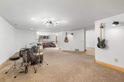 16105 37th Avenue N, Plymouth, MN 55446 - Photo 46