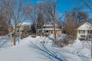 4435 N Shore Dr, Orono, MN 55364 - Photo 10