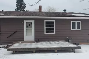 122 Banks Blvd, Silver Bay, MN 55614 - Photo 2