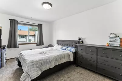 3945 Gershwin Avenue N, Oakdale, MN 55128 - Photo 8