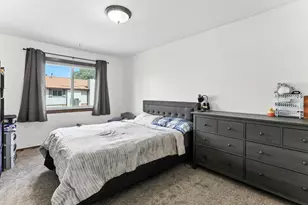 3945 Gershwin Ave N, Oakdale, MN 55128 - Photo 8