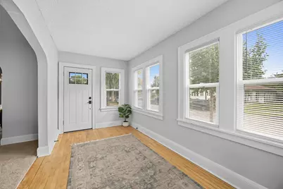 4921 Penn Avenue N, Minneapolis, MN 55430 - Photo 2