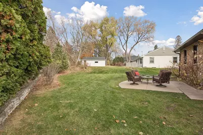 1325 Spring Valley Road, Golden Valley, MN 55422 - Photo 36